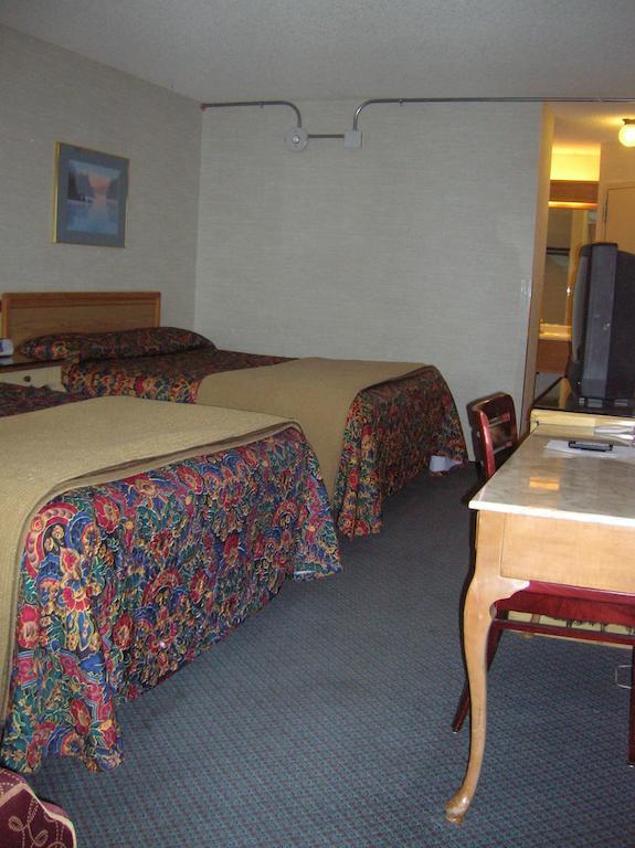 Val-U Inn Winnemucca Ruang foto