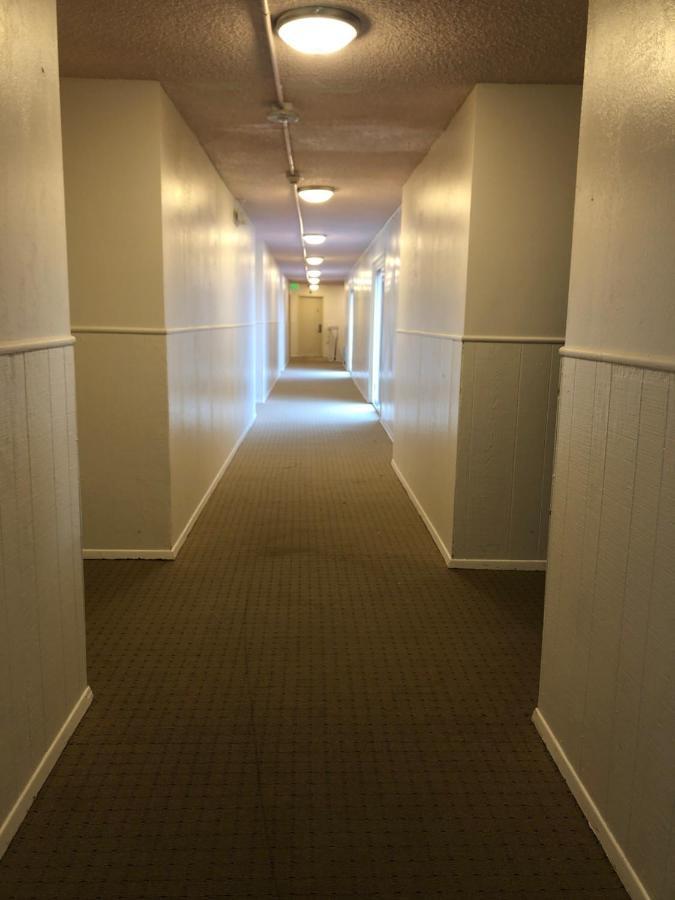 Val-U Inn Winnemucca Bagian luar foto